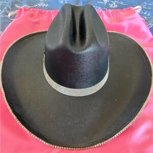 Official “Rhinestone Cowgirl” Brand Hat with Bag
